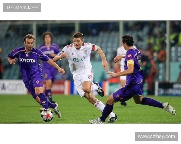 纽伦堡边路进攻表现稳健，近期战术侧重两翼推进