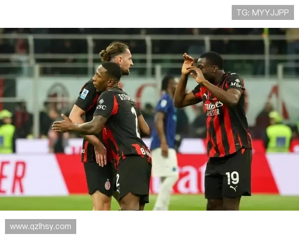 AC米兰高位压迫战术反噬,防线频频被打穿问题显现 AC米兰高位压迫战术反噬,防线频频被打穿问题显现